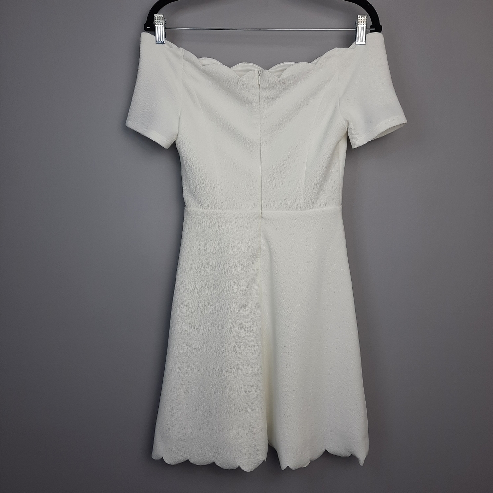 Miami White Off-the-Shoulder Short Sleeve Fit & Flare Mini Dress size Small - Picture 3 of 12